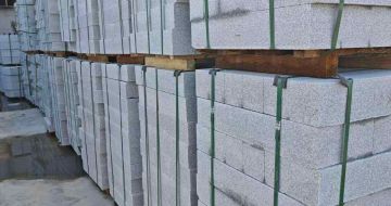 南京芝麻白路牙石，路侧石