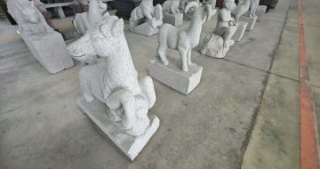 南京芝麻白雕刻 十二生肖 异形雕刻