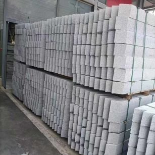 南京芝麻白树围石 树池