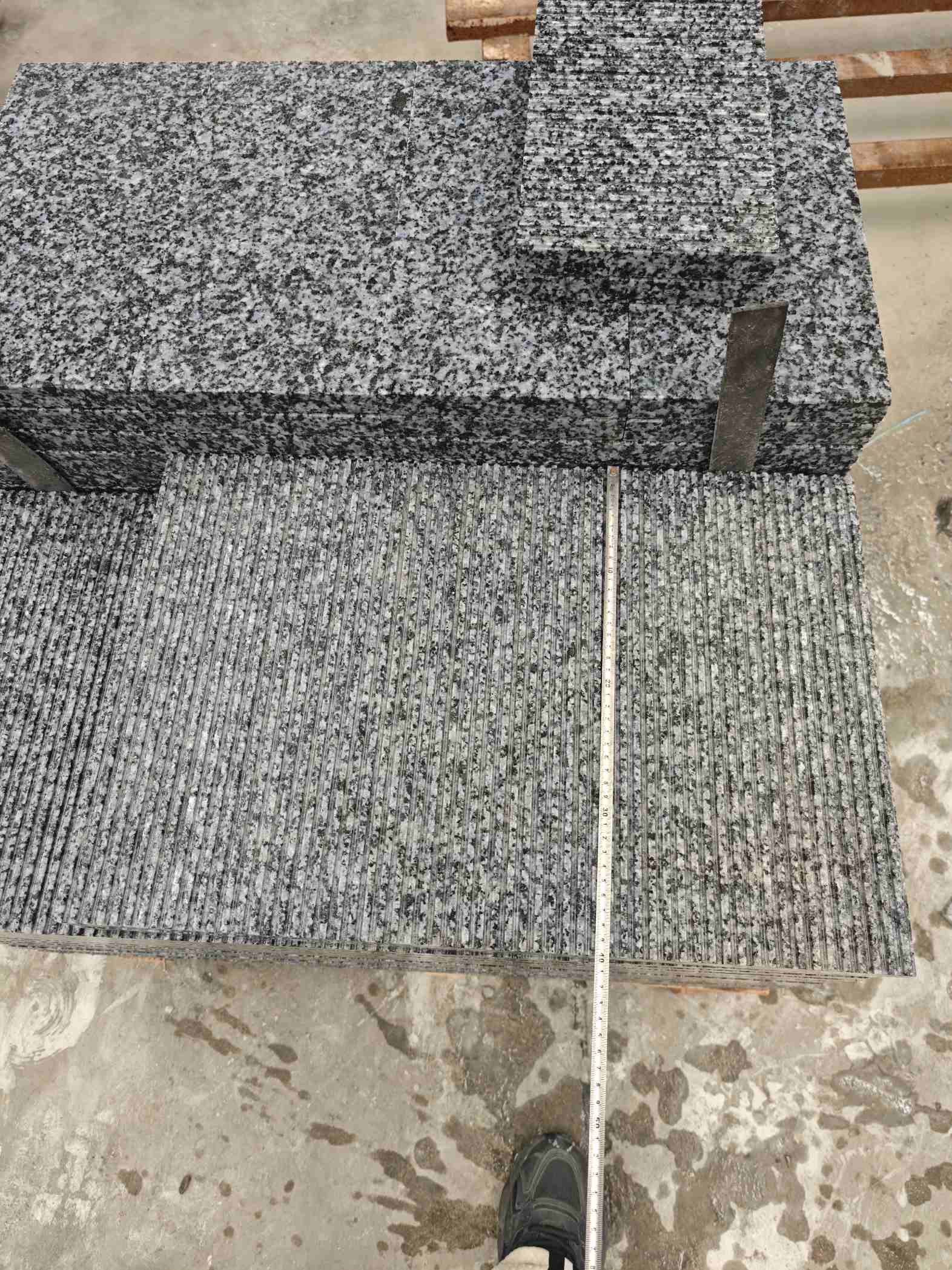 南京芝麻黑拉丝面